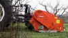 La trituradora BV 1800 puede acoplarse a la parte trasera del tractor para trabajar en frutales