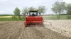 CD 300 and INTEGRA seed drill at work