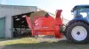 The KUHN PRIMOR 2060 M in straw blowing mode, with 300° swivel chute