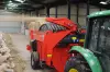 The KUHN PRIMOR 5570 M in straw blowing mode