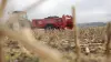 KUHN PS 235 ProSpread apron box spreader in action