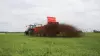 KUHN PS 270 ProSpread apron box spreader in action